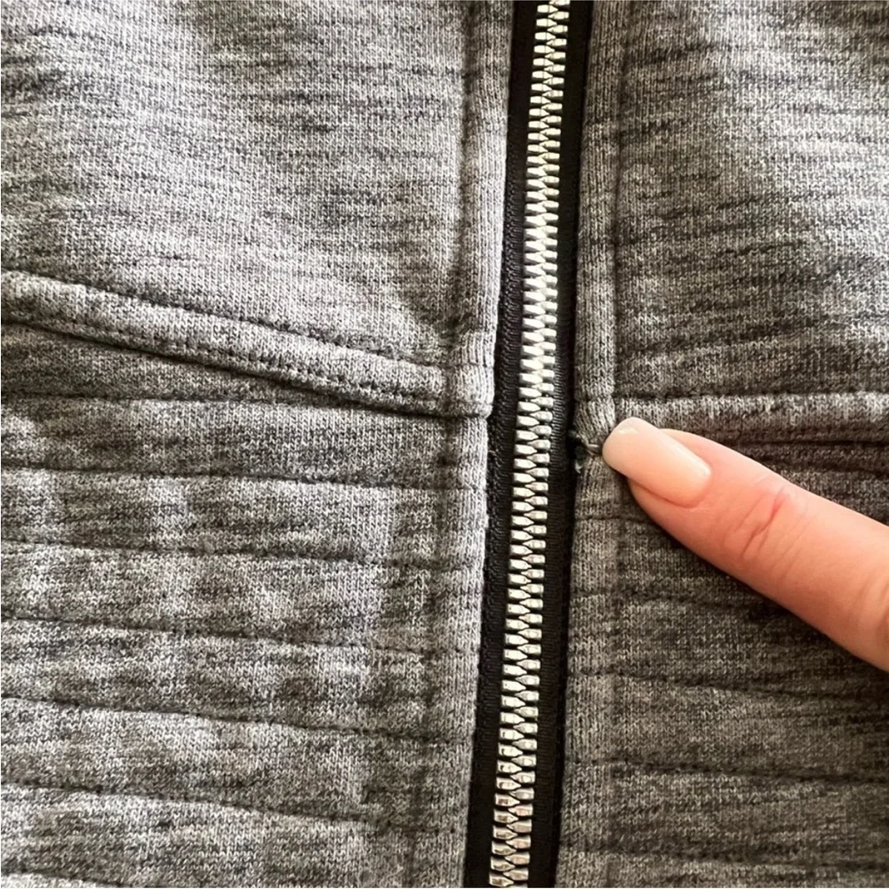 Lululemon Radiant Jacket in Dark Gray Size 4